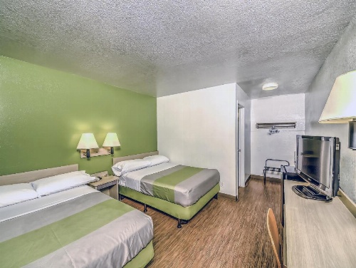 Motel 6-Colorado Springs, CO image 6